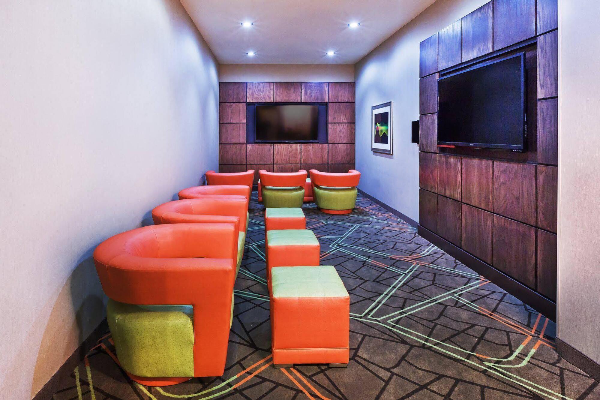 Holiday Inn Express Frisco Legacy Park Area, An Ihg Hotel Bagian luar foto